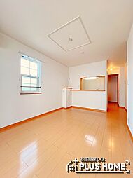 リエーヴル 2階2LDKのリビング/ダイニング