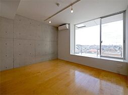 エッセ 5階ワンルームのリビング/ダイニング