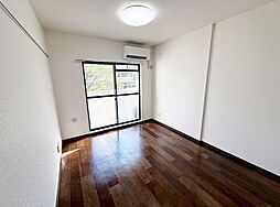 スカイコート向ヶ丘遊園 205 2階1Kのリビング/ダイニング