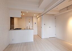 東京メトロ南北線 六本木一丁目駅 徒歩3分の賃貸マンション 11階1DKのリビング/ダイニング