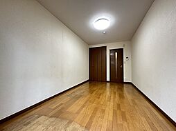 アイメゾン別所 204 2階1Kのリビング/ダイニング