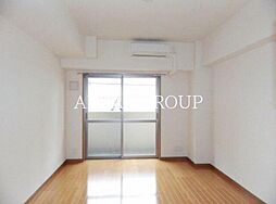 ロンスリー・ウエスト 3階1Kのリビング/ダイニング