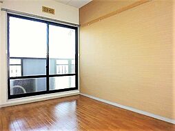 レスパスノンシャラン 106 1階1Kのリビング/ダイニング