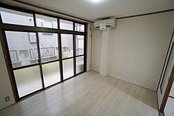 コーラルハイツ 102 1階1DKのリビング/ダイニング