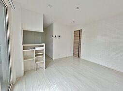 アズーリ 1階1LDKのリビング/ダイニング