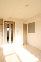 プライムアーバン鶴見寺谷 4階1Kのリビング/ダイニング