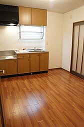 アベニュー　Ａ 2階3DKのリビング/ダイニング