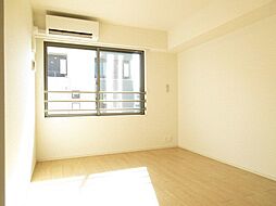 グローブタカ 2階1LDKのリビング/ダイニング