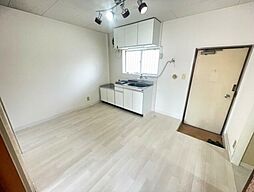 向新ハイツ 102 1階2DKのリビング/ダイニング