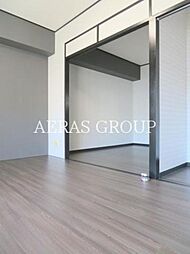 サンパレス市川 1階1DKのリビング/ダイニング