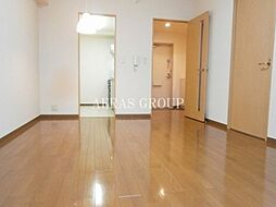 エステージ築地 2階1LDKのリビング/ダイニング