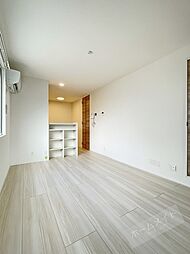 フェリーチェヴェント 2階1LDKのリビング/ダイニング