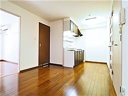 クレボナール三田 101 1階3LDKのリビング/ダイニング