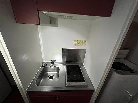 レオパレス英_内装_1