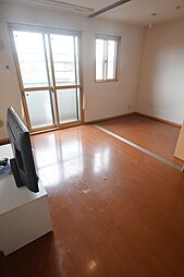 小田急多摩線 栗平駅 徒歩21分の賃貸アパート 1階1LDKのリビング/ダイニング