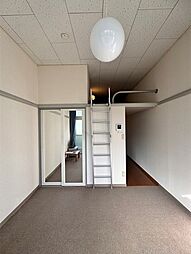 レオパレス鶴園 1階1Kのリビング/ダイニング