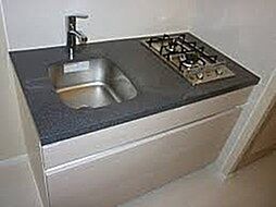 同建物内の写真を掲載しており、実際の部屋とは異なる場合がございます