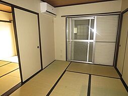 ユアーズハイム 2階2DKのリビング/ダイニング