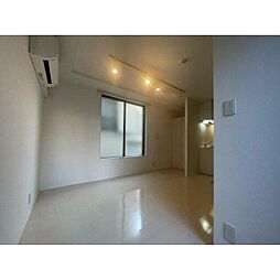 EXAM初台 1階ワンルームのリビング/ダイニング