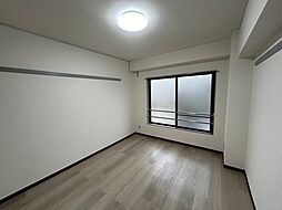 JR中央線 八王子駅 バス24分 犬目下車 徒歩1分の賃貸マンション 3階1Kのリビング/ダイニング