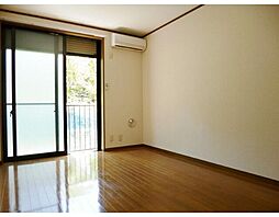 アムール HAPPINESS 2階2DKのリビング/ダイニング