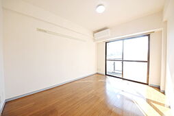 メイプルコート 202 2階1Kのリビング/ダイニング