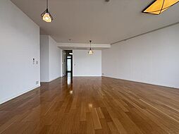 加賀レジデンス 12階3LDKのリビング/ダイニング