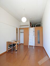 レオパレス花水木一番館 111 1階1Kのリビング/ダイニング