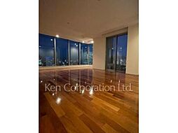 赤坂タワーレジデンスＴｏｐ　ｏｆ　ｔｈｅ　Ｈｉｌｌ 37階2LDKのリビング/ダイニング