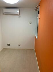 グラード中野 1階ワンルームのリビング/ダイニング