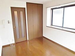 グランドール井上 202 2階1Kのリビング/ダイニング