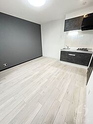 南海線 石津川駅 徒歩17分の賃貸アパート 3階1LDKのリビング/ダイニング