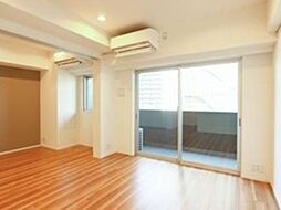 オーパスレジデンス恵比寿 2階1LDKのリビング/ダイニング