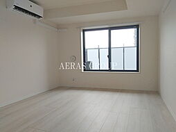 グローリオシェルト池袋本町 302 3階1Kのリビング/ダイニング