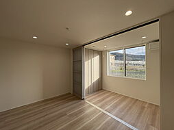 メルシーアモ五個荘 1階1LDKのリビング/ダイニング