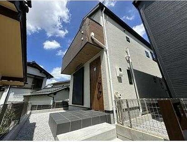 detached 東京都多摩市連光寺１丁目25-63

地図を見る