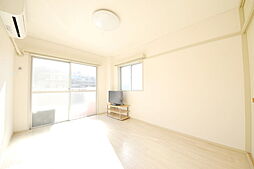 プチハイム 203 2階1Kのリビング/ダイニング