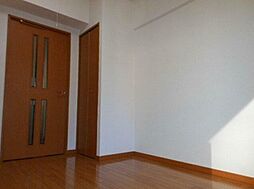 東京メトロ有楽町線 新富町駅 徒歩3分の賃貸マンション 7階1Kのリビング/ダイニング