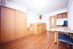 サニーウェル 100 1階1Kのリビング/ダイニング