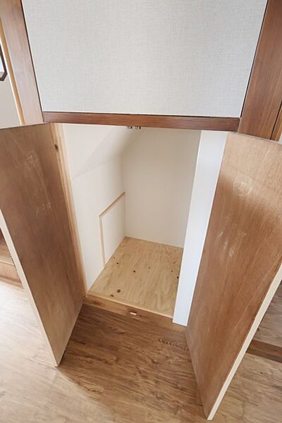detached 茨城県つくばみらい市狸穴1206-64

地図を見る