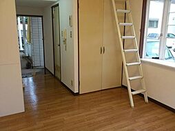 オークヒル大久保 2階ワンルームのリビング/ダイニング