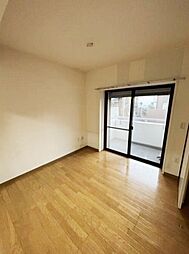 N.Haus 3階ワンルームのリビング/ダイニング