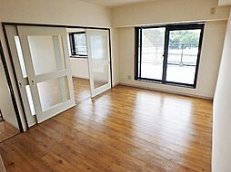 サンデーズII 203 2階3LDKのリビング/ダイニング