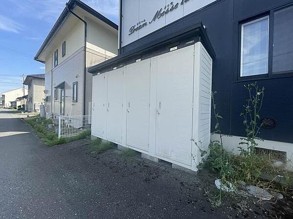 apartment 岩手県奥州市江刺岩谷堂字御所橋33-1
江刺岩谷堂の賃貸情報を見る
物件地図