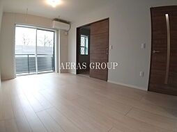 スクエア市谷河田町ヒルサイド 302 3階1LDKのリビング/ダイニング