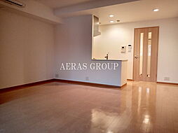 グランハイツ東新宿 505 5階1LDKのリビング/ダイニング