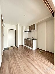 南海線 諏訪ノ森駅 徒歩3分の賃貸アパート 3階1DKのリビング/ダイニング