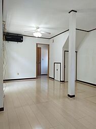 松貸家 2LDKのリビング/ダイニング