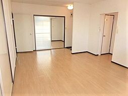 パナサンビューハイツ A棟 2階3LDKのリビング/ダイニング