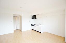 フルール・ラ・メール 8階1LDKのリビング/ダイニング